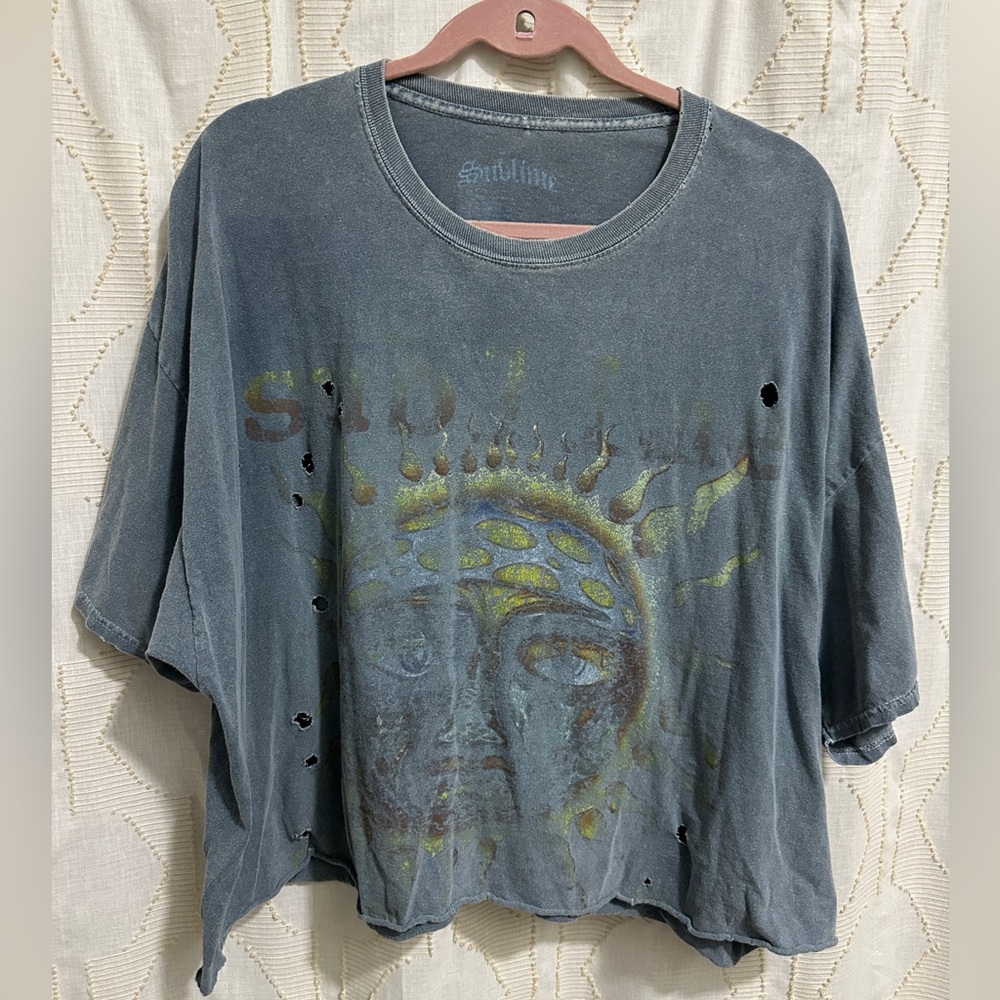 UO Sublime Cropped/Distressed Tee